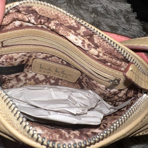 Nicole miller crossbody handbag - Picture 2 of 6